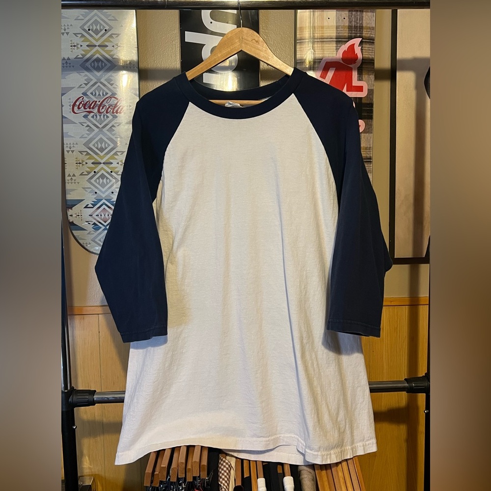 Men’s Pro Club Raglan Baseball Tshirt